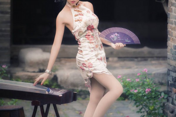 武汉喝茶被宰，举报热线帮你维权！